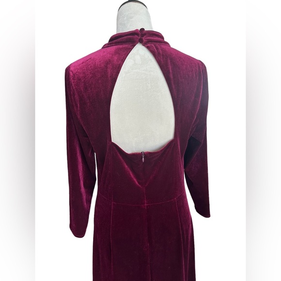 Eliza J midi ruched high collar open back burgundy velvet party dress - Picture 5 of 8